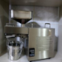 دستگاه روغن گیری دانه های روغنی